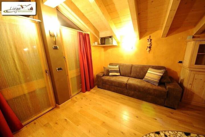 Room 26 of 45