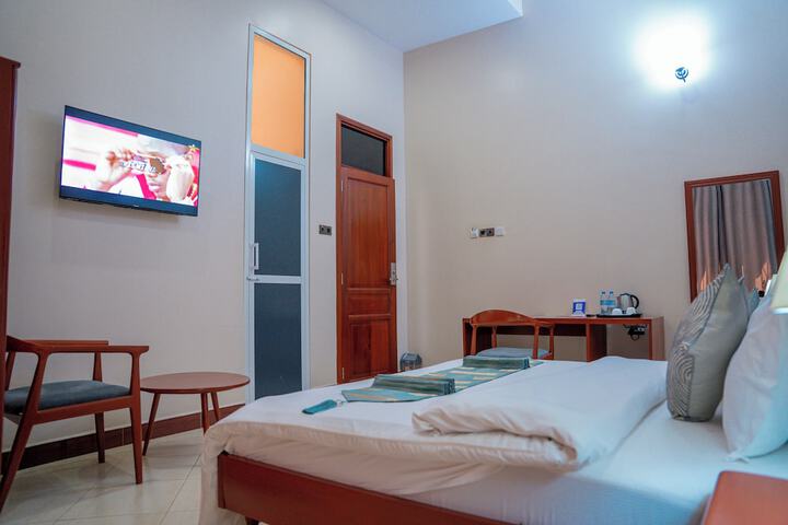 Room 44 of 63
