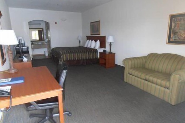 Room 7 of 55