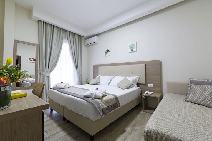 Room 43 of 134