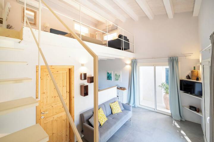 Room 46 of 104