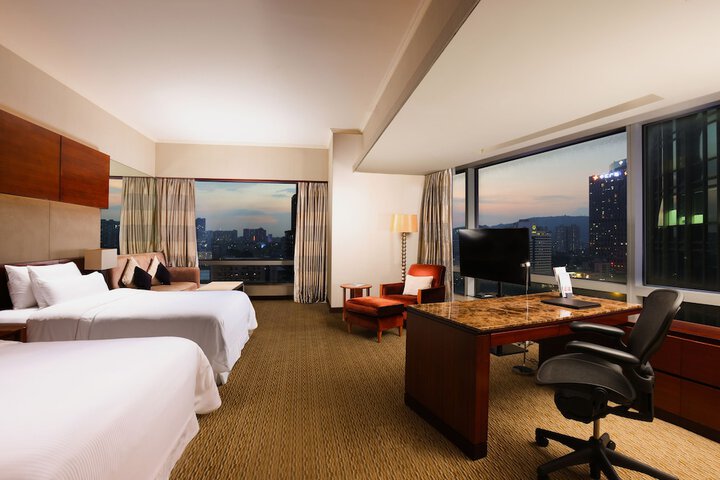 Room 32 of 152