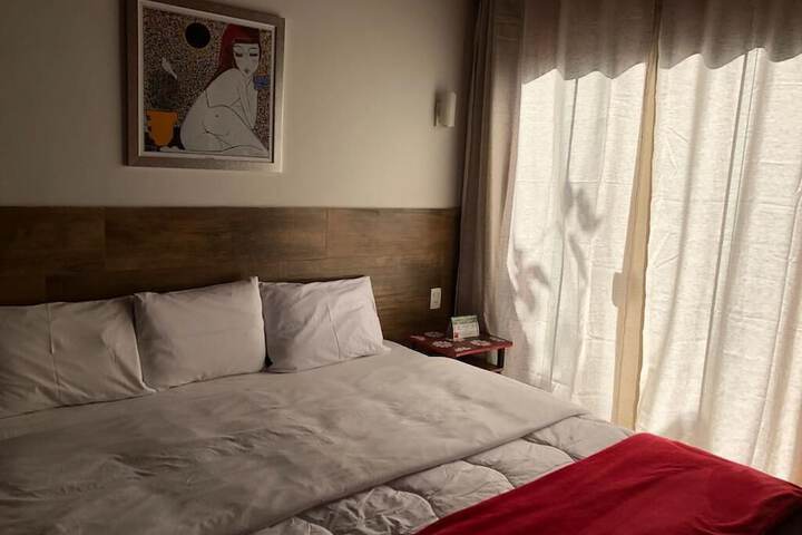 Room 6 of 62