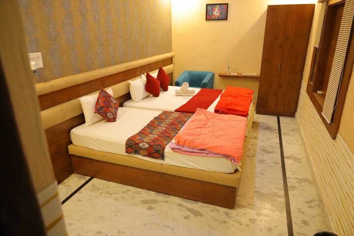 Room 19 of 58