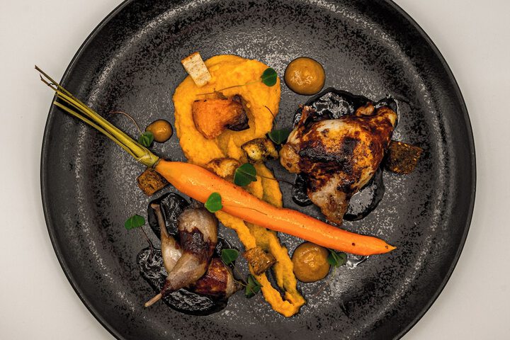 Dining 86 of 112