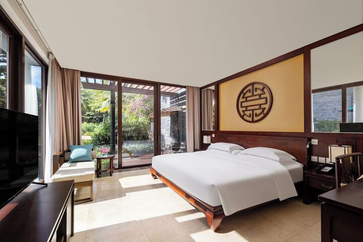 Room 15 of 58