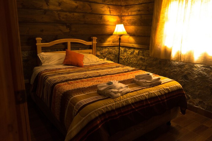 Room 2 of 59