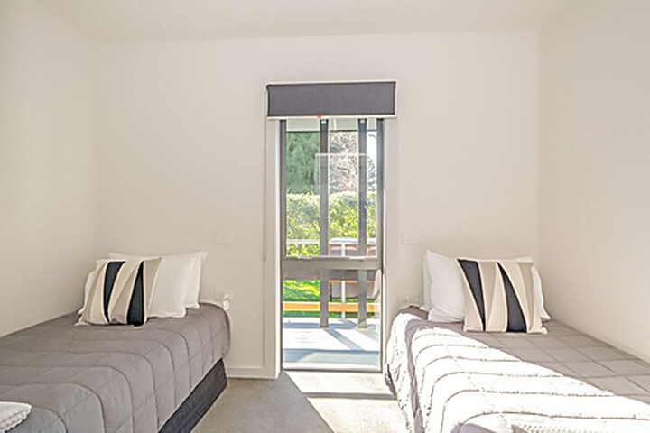 Room 6 of 21