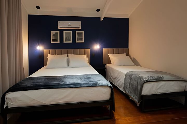 Room 40 of 93