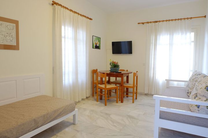 Room 42 of 131