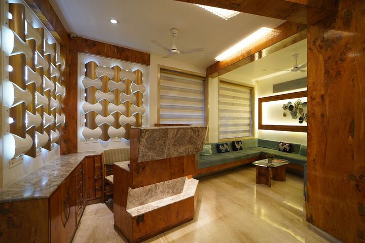 Hotel Interior 6 of 30