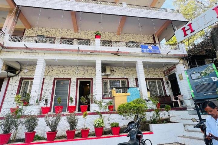 Hotel Hilltop Mount Abu Rajasthan