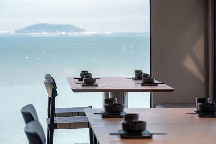 Dining 133 of 158