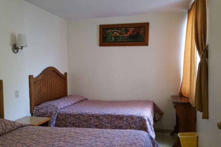 Room 6 of 59