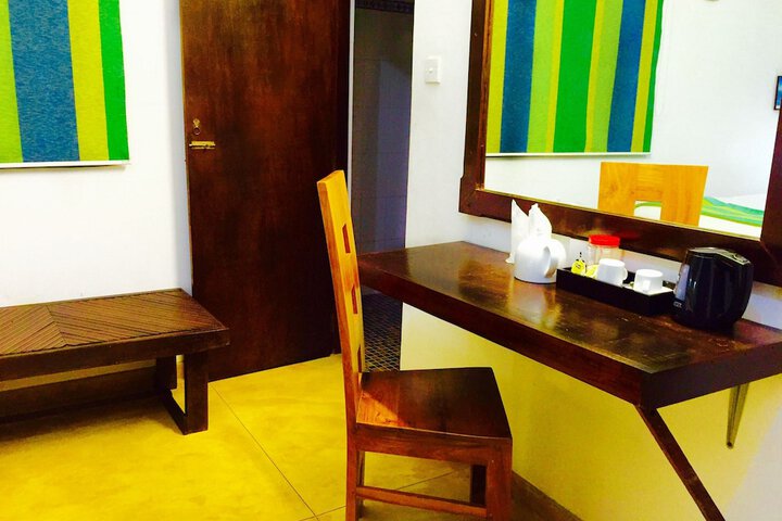 Room 23 of 47