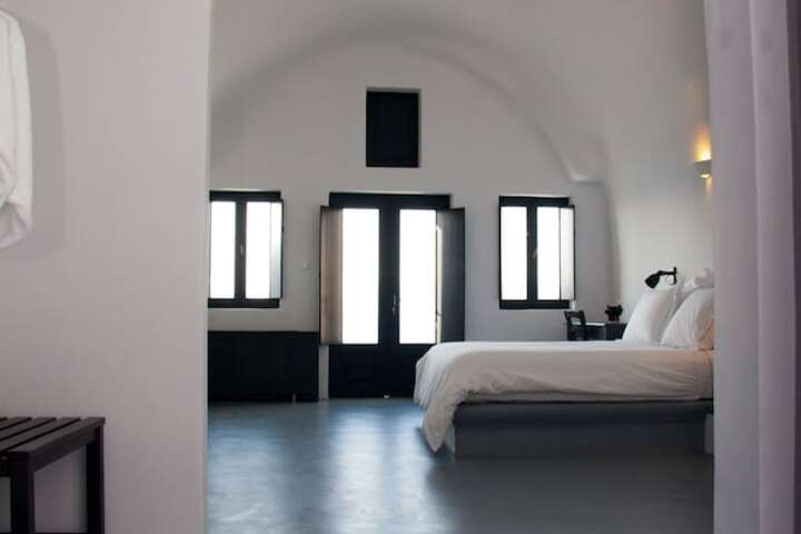Room 10 of 144