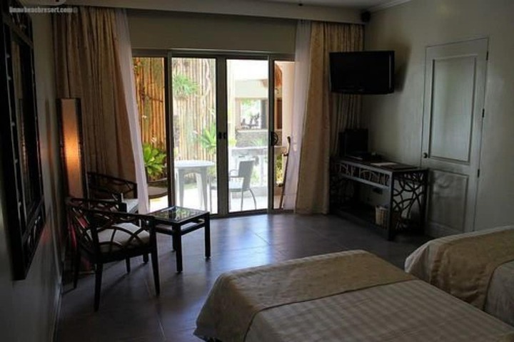 Room 12 of 68