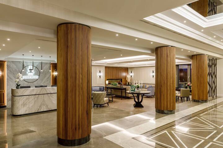 Hotel Interior 5 of 130