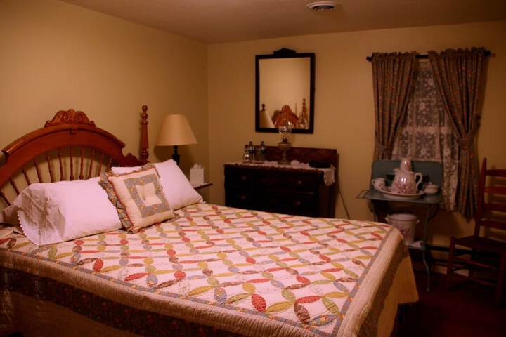 Room 7 of 40