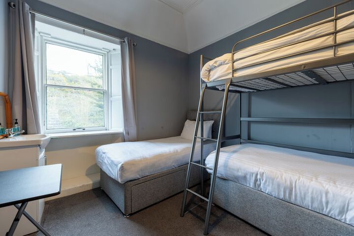 Room 29 of 51