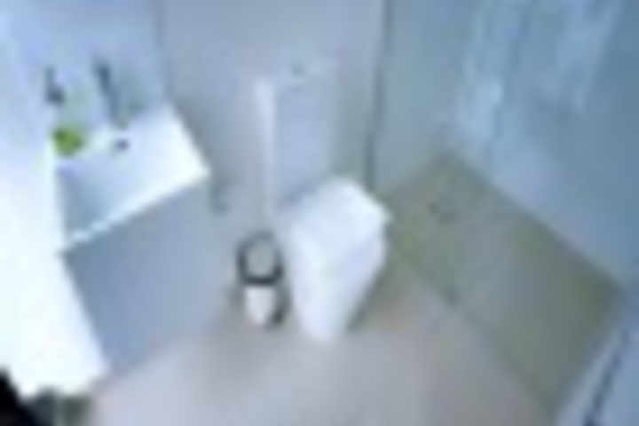 Room 63 of 204