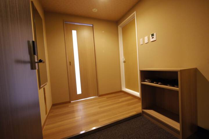 Room 5 of 52