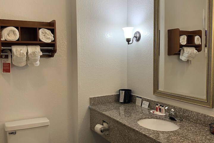 Room 40 of 90