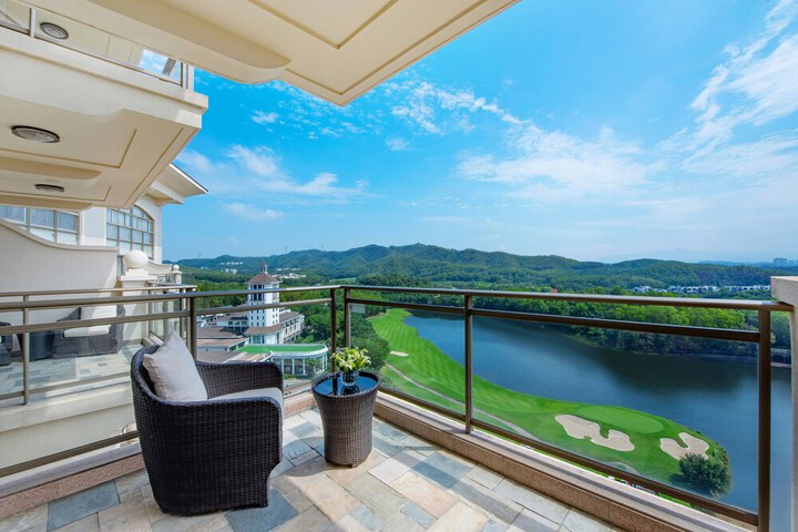 Terrace/Patio 44 of 151
