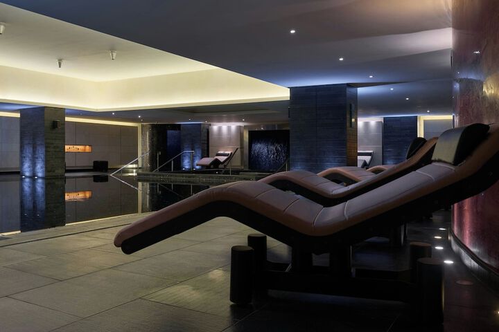Pool 60 of 147