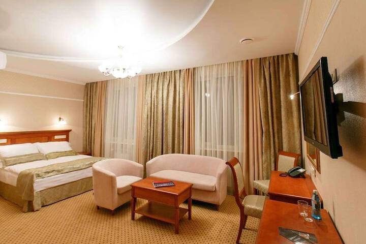 Room 16 of 41