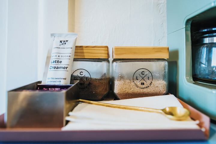 Breakfast/Coffee Service 30 of 43