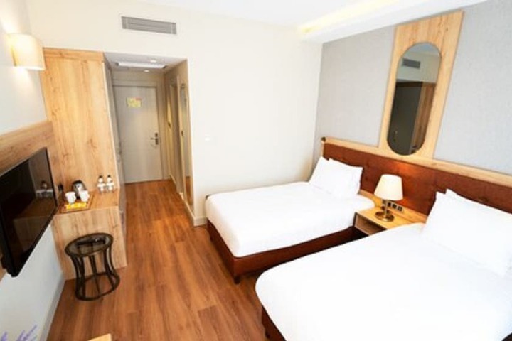 Room 35 of 110