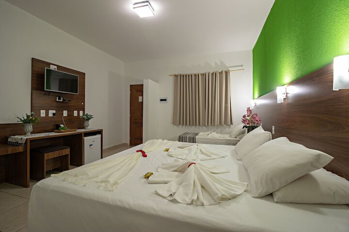 Room 12 of 141