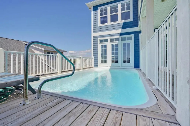 Pool 11 of 23