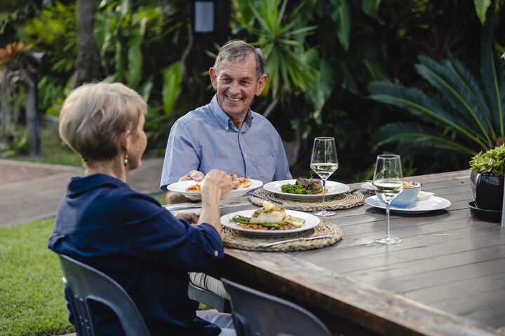 Dining 87 of 114
