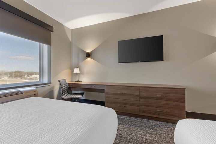 Room 15 of 70