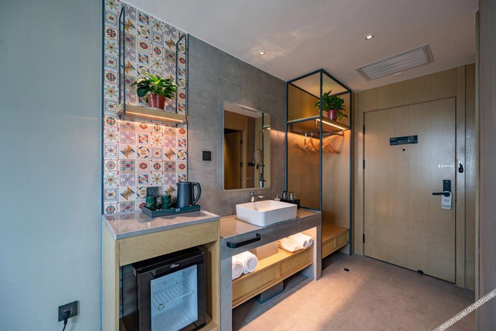TRUE GO Hotel (Tianjin Wuqing High-speed Railway Station Florence Town)