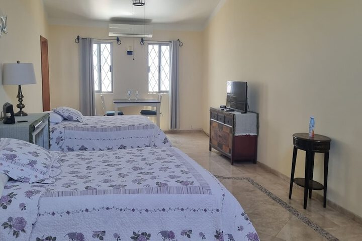 Room 20 of 99
