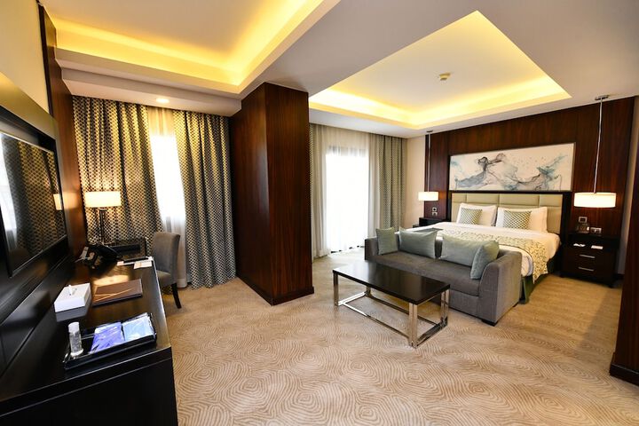 Room 72 of 134