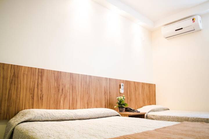 Room 9 of 44