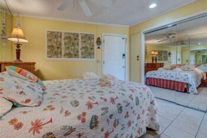 Room 35 of 36