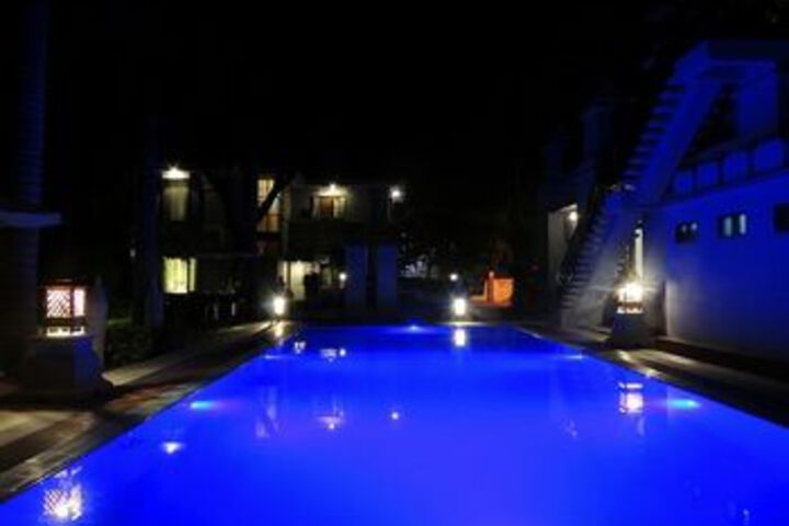 Pool 22 of 26