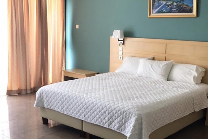 Room 7 of 31