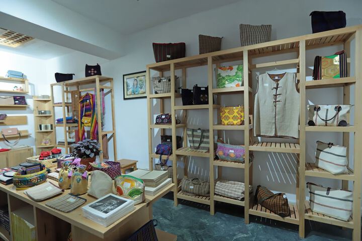 Gift shop