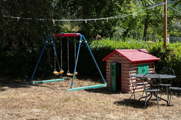 Property Grounds 22 of 32