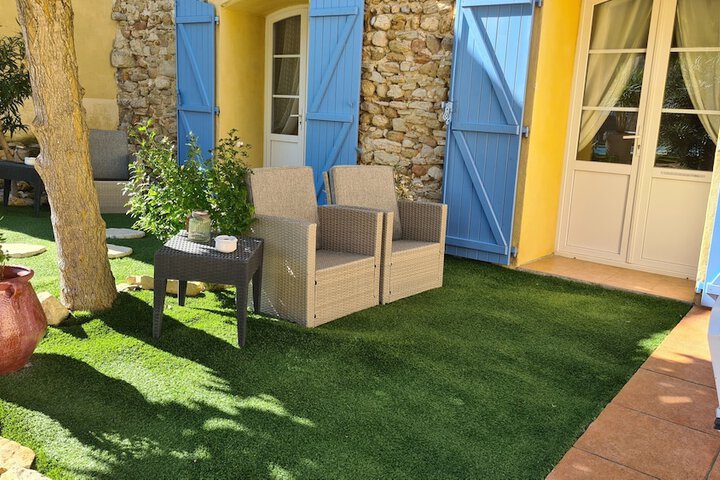 Terrace/Patio 42 of 45