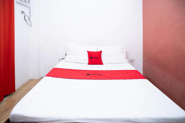 RedDoorz at Hergem Siargao Inn