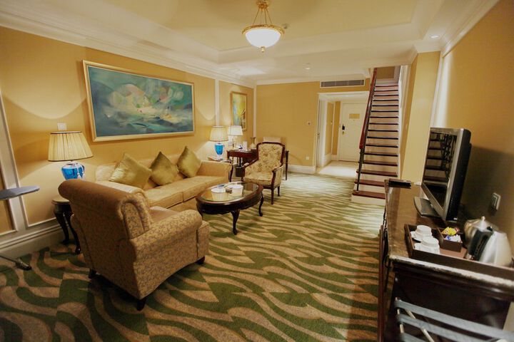 Room 29 of 147