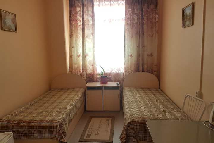 Room 27 of 31