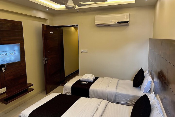 Room 25 of 71